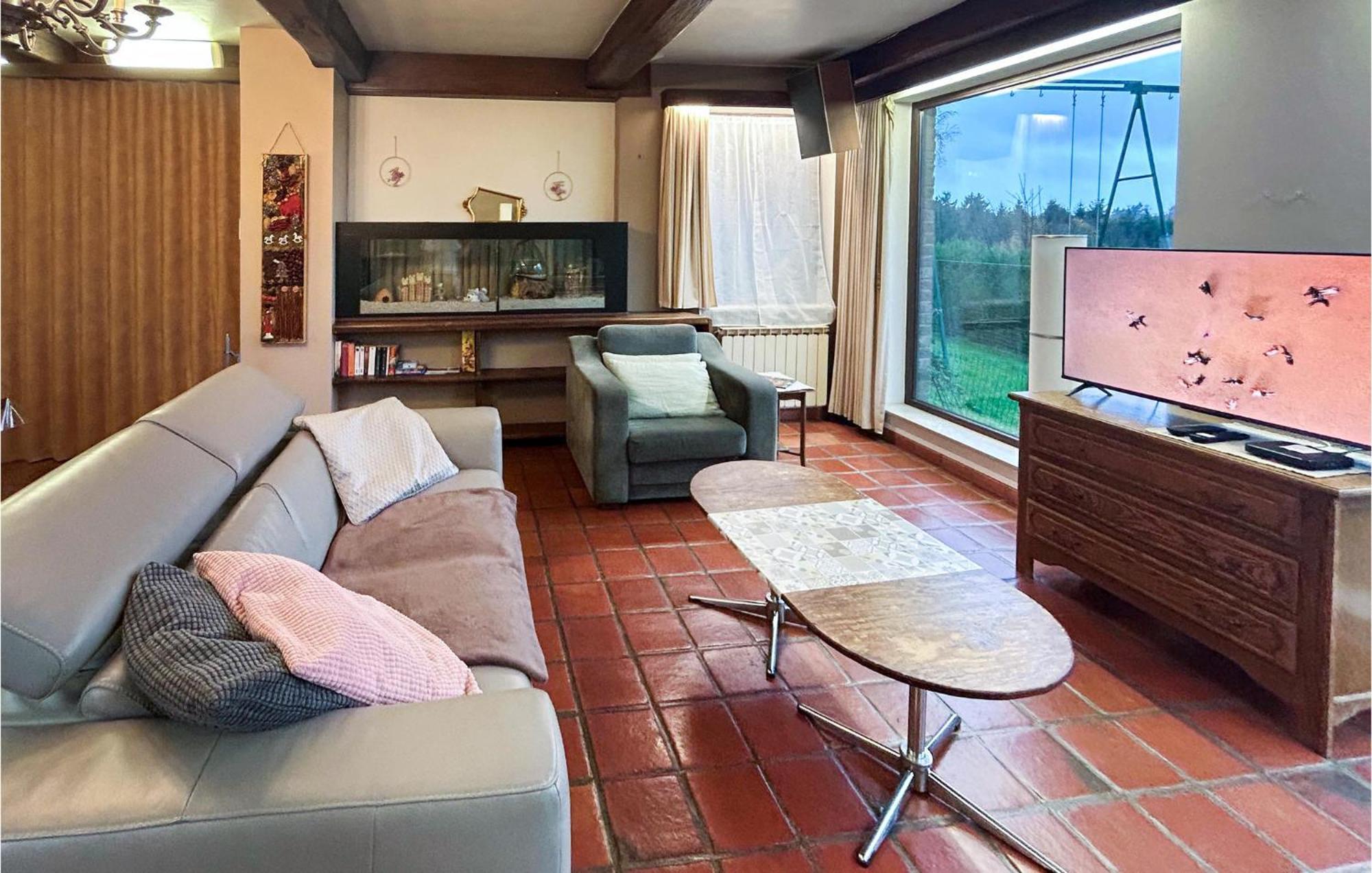 Stunning Apartment In Bastogne With Wifi Экстерьер фото